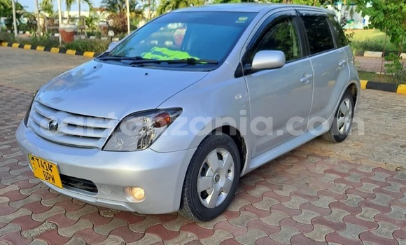 Nunua Ilio tumika Toyota IST Fedha Gari ndani ya Dar es Salaam nchini Dar es Salaam Nunua Ilio tumika Toyota IST Fedha Gari ndani ya Dar es Salaam nchini Dar es Salaam