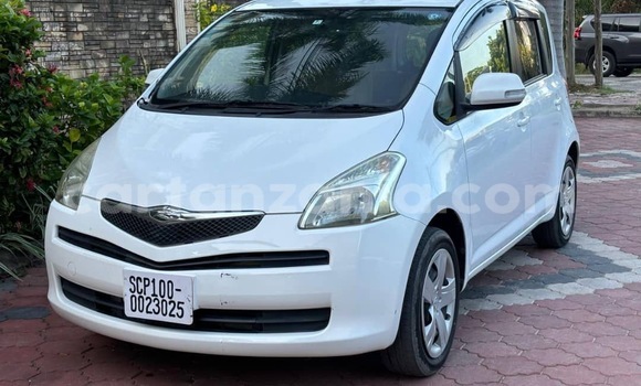 Buy New Toyota Ractis White Car in Ilala in Dar es Salaam