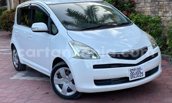 Buy New Toyota Ractis White Car in Ilala in Dar es Salaam Buy New Toyota Ractis White Car in Ilala in Dar es Salaam
