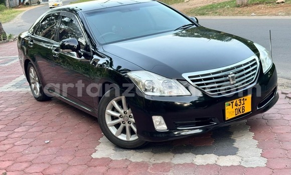 Nunua Ilio tumika Toyota Crown Nyeusi Gari ndani ya Ilala nchini Dar es Salaam Nunua Ilio tumika Toyota Crown Nyeusi Gari ndani ya Ilala nchini Dar es Salaam