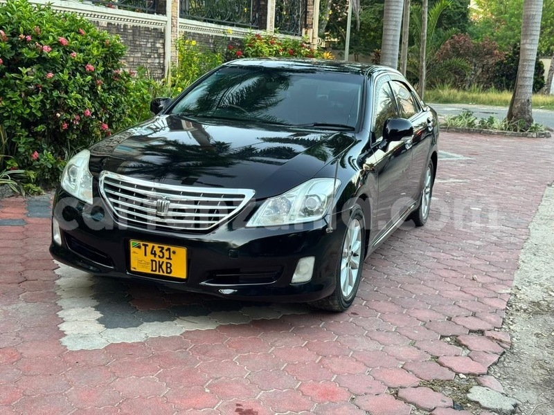 Big with watermark toyota crown dar es salaam ilala 25795