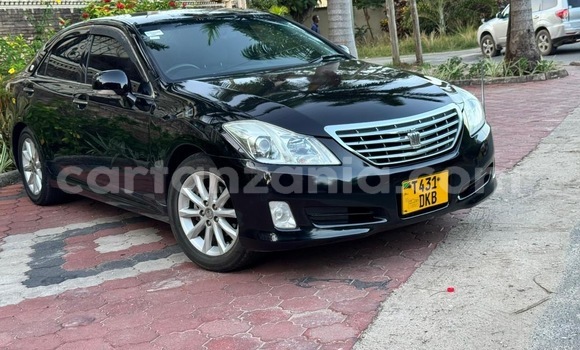 Nunua Ilio tumika Toyota Crown Nyeusi Gari ndani ya Ilala nchini Dar es Salaam Nunua Ilio tumika Toyota Crown Nyeusi Gari ndani ya Ilala nchini Dar es Salaam