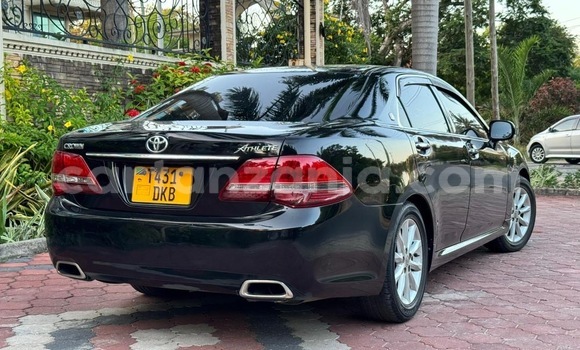 Nunua Ilio tumika Toyota Crown Nyeusi Gari ndani ya Ilala nchini Dar es Salaam Nunua Ilio tumika Toyota Crown Nyeusi Gari ndani ya Ilala nchini Dar es Salaam