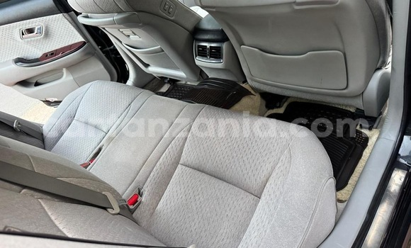 Nunua Ilio tumika Toyota Crown Nyeusi Gari ndani ya Ilala nchini Dar es Salaam Nunua Ilio tumika Toyota Crown Nyeusi Gari ndani ya Ilala nchini Dar es Salaam