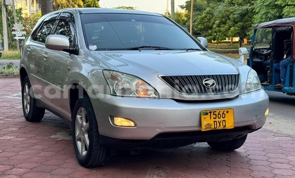 Buy Used Toyota Harrier Black Car in Ilala in Dar es Salaam