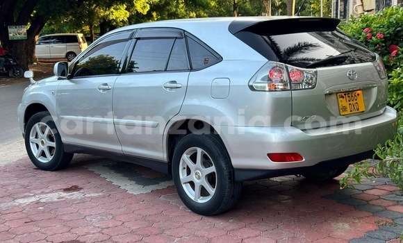 Nunua Ilio tumika Toyota Harrier Nyeusi Gari ndani ya Ilala nchini Dar es Salaam Nunua Ilio tumika Toyota Harrier Nyeusi Gari ndani ya Ilala nchini Dar es Salaam