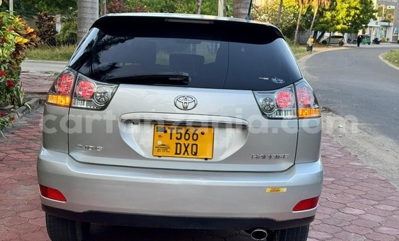 Nunua Ilio tumika Toyota Harrier Nyeusi Gari ndani ya Ilala nchini Dar es Salaam Nunua Ilio tumika Toyota Harrier Nyeusi Gari ndani ya Ilala nchini Dar es Salaam