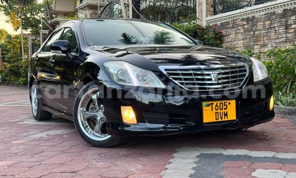 Nunua Ilio tumika Toyota Crown Nyeusi Gari ndani ya Ilala nchini Dar es Salaam Nunua Ilio tumika Toyota Crown Nyeusi Gari ndani ya Ilala nchini Dar es Salaam