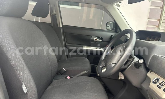 Nunua Ilio tumika Toyota Corolla Rumion Nyeusi Gari ndani ya Ilala nchini Dar es Salaam Nunua Ilio tumika Toyota Corolla Rumion Nyeusi Gari ndani ya Ilala nchini Dar es Salaam