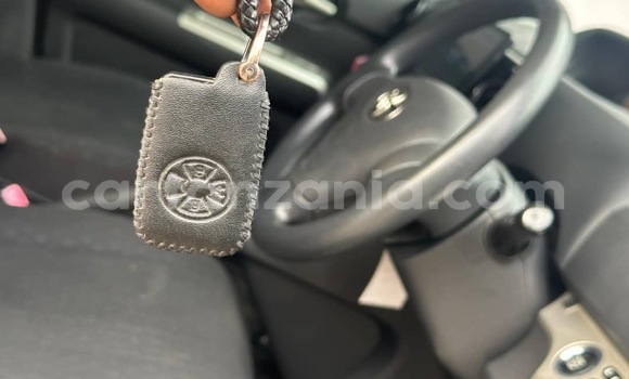 Nunua Ilio tumika Toyota Corolla Rumion Nyeusi Gari ndani ya Ilala nchini Dar es Salaam Nunua Ilio tumika Toyota Corolla Rumion Nyeusi Gari ndani ya Ilala nchini Dar es Salaam