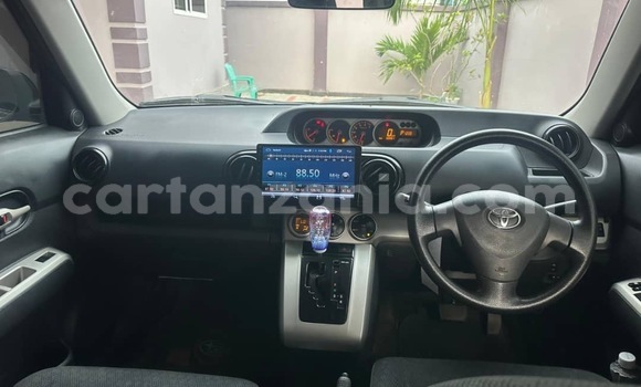 Nunua Ilio tumika Toyota Corolla Rumion Nyeusi Gari ndani ya Ilala nchini Dar es Salaam Nunua Ilio tumika Toyota Corolla Rumion Nyeusi Gari ndani ya Ilala nchini Dar es Salaam