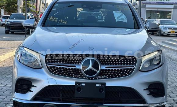 Buy Import Mercedes-Benz GLC 250D Silver Car in Dar es Salaam in Dar es Salaam Buy Import Mercedes-Benz GLC 250D Silver Car in Dar es Salaam in Dar es Salaam