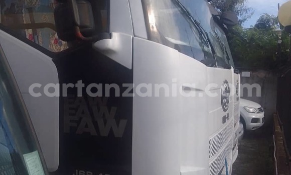 Buy Used Man Silent White Truck in Dar es Salaam in Dar es Salaam Buy Used Man Silent White Truck in Dar es Salaam in Dar es Salaam