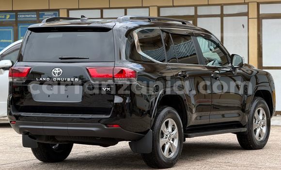 Nunua Imported Toyota Land Cruiser Nyeusi Gari ndani ya Dar es Salaam nchini Dar es Salaam Nunua Imported Toyota Land Cruiser Nyeusi Gari ndani ya Dar es Salaam nchini Dar es Salaam