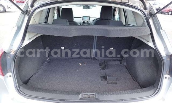 Nunua Imported Nissan Dualis Fedha Gari ndani ya Dar es Salaam nchini Dar es Salaam Nunua Imported Nissan Dualis Fedha Gari ndani ya Dar es Salaam nchini Dar es Salaam