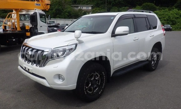 Buy Import Toyota Land Cruiser Prado White Car in Dar es Salaam in Dar es Salaam