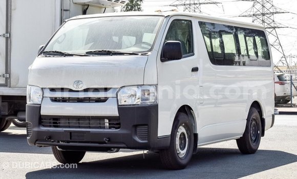 Buy Import Toyota Hiace White Car in Import - Dubai in Arusha Buy Import Toyota Hiace White Car in Import - Dubai in Arusha