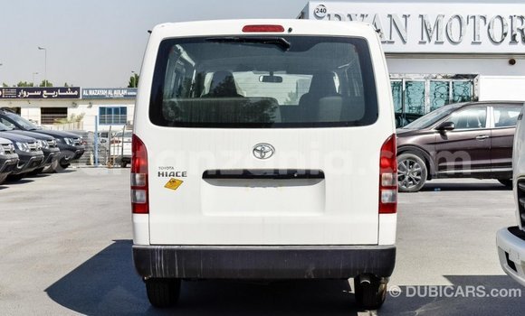 Buy Import Toyota Hiace White Car in Import - Dubai in Arusha Buy Import Toyota Hiace White Car in Import - Dubai in Arusha