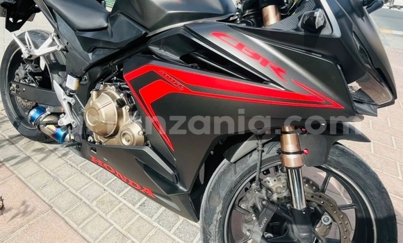 Buy Used Honda CBR Black Bike in Arusha in Arusha Buy Used Honda CBR Black Bike in Arusha in Arusha