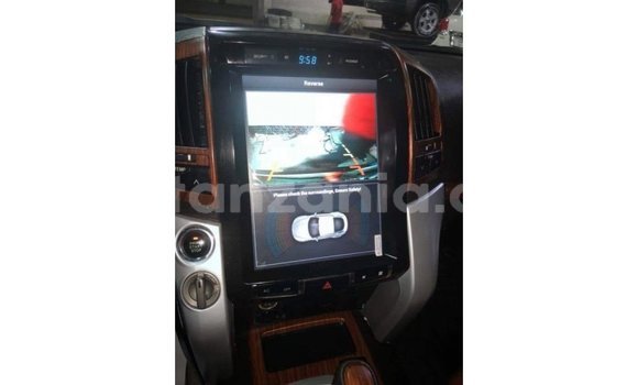 Buy Import Toyota Land Cruiser Black Car in Import - Dubai in Arusha Buy Import Toyota Land Cruiser Black Car in Import - Dubai in Arusha