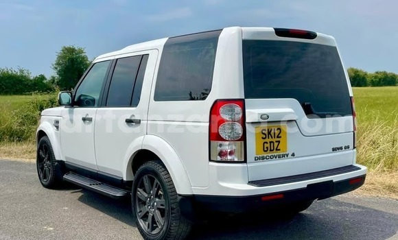 Nunua Imported Land Rover Discovery Nyeupe Gari ndani ya Dar es Salaam nchini Dar es Salaam Nunua Imported Land Rover Discovery Nyeupe Gari ndani ya Dar es Salaam nchini Dar es Salaam