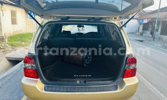 Buy Used Toyota Kruger Green Car in Dar es Salaam in Dar es Salaam