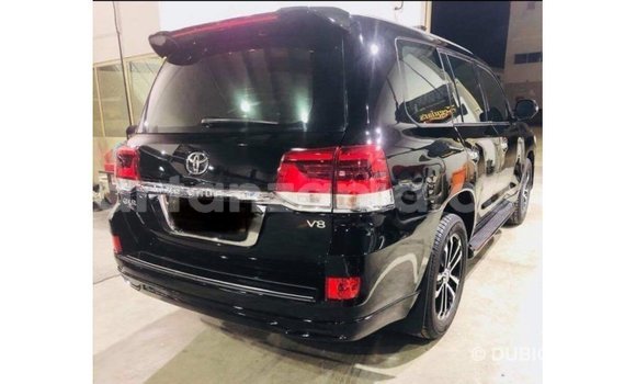 Buy Import Toyota Land Cruiser Black Car in Import - Dubai in Arusha Buy Import Toyota Land Cruiser Black Car in Import - Dubai in Arusha