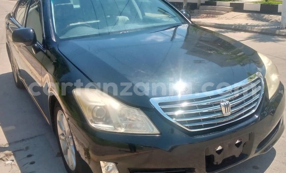 Buy New Toyota Crown Black Car in Dar es Salaam in Dar es Salaam Buy New Toyota Crown Black Car in Dar es Salaam in Dar es Salaam