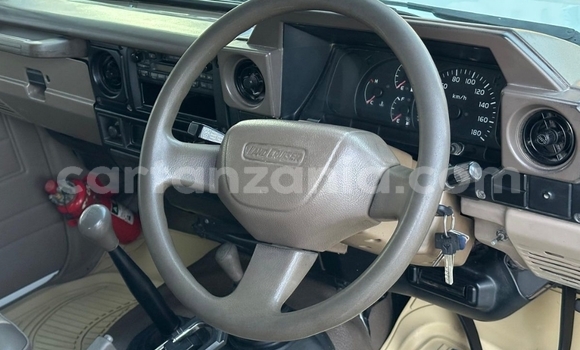 Buy Used Toyota Land Cruiser White Car in Dar es Salaam in Dar es Salaam Buy Used Toyota Land Cruiser White Car in Dar es Salaam in Dar es Salaam