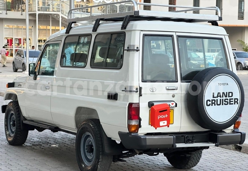 Big with watermark toyota land cruiser dar es salaam dar es salaam 25941