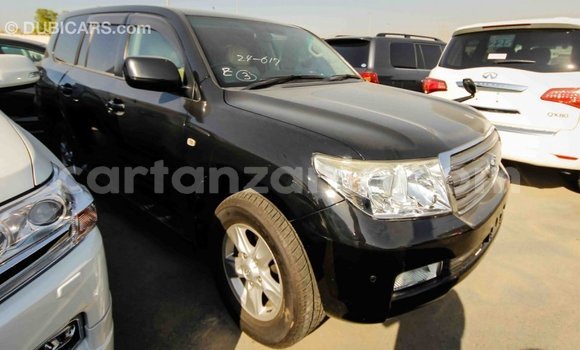 Buy Import Toyota Land Cruiser Black Car in Import - Dubai in Arusha Buy Import Toyota Land Cruiser Black Car in Import - Dubai in Arusha