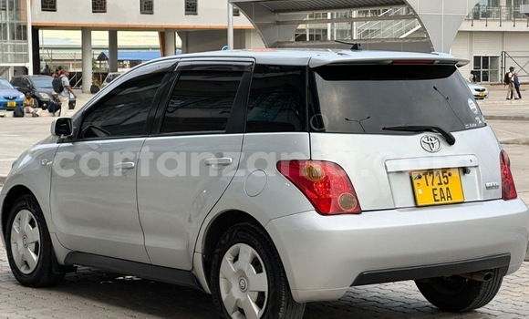Nunua Ilio tumika Toyota IST Fedha Gari ndani ya Dar es Salaam nchini Dar es Salaam Nunua Ilio tumika Toyota IST Fedha Gari ndani ya Dar es Salaam nchini Dar es Salaam