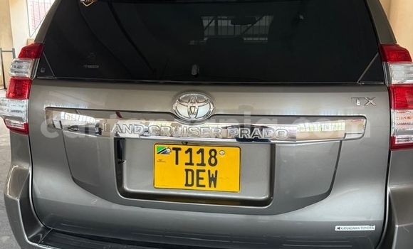Buy Used Toyota Land Cruiser Prado Other Car in Dar es Salaam in Dar es Salaam Buy Used Toyota Land Cruiser Prado Other Car in Dar es Salaam in Dar es Salaam