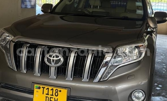 Buy Used Toyota Land Cruiser Prado Other Car in Dar es Salaam in Dar es Salaam Buy Used Toyota Land Cruiser Prado Other Car in Dar es Salaam in Dar es Salaam