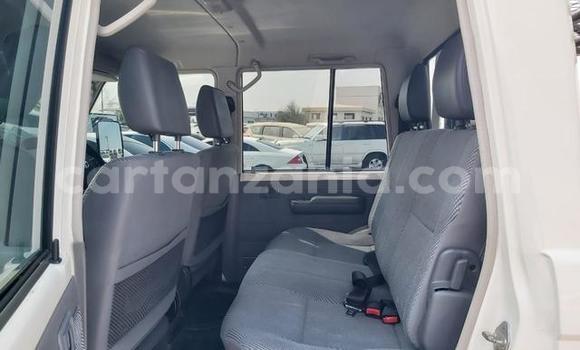 Buy Used Toyota Land Cruiser White Car in Dar es Salaam in Dar es Salaam Buy Used Toyota Land Cruiser White Car in Dar es Salaam in Dar es Salaam