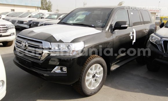 Buy Import Toyota Land Cruiser Black Car in Import - Dubai in Arusha Buy Import Toyota Land Cruiser Black Car in Import - Dubai in Arusha