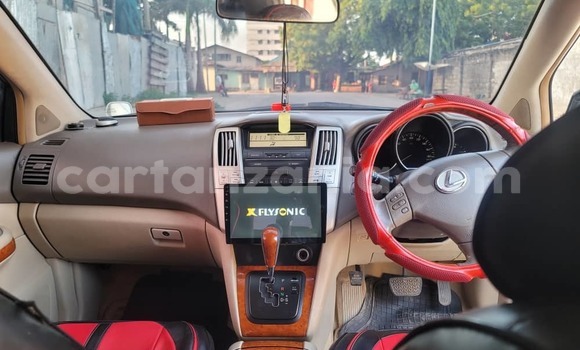 Buy Used Toyota Harrier White Car in Dar es Salaam in Dar es Salaam