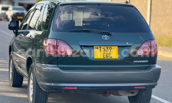 Buy Used Toyota Harrier Blue Car in Dar es Salaam in Dar es Salaam