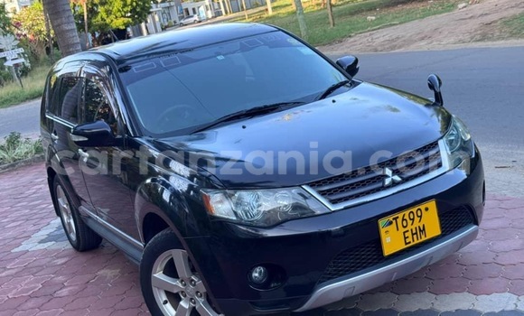 Buy Used Mitsubishi Outlander Black Car in Dar es Salaam in Dar es Salaam Buy Used Mitsubishi Outlander Black Car in Dar es Salaam in Dar es Salaam