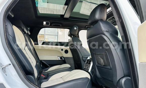 Nunua Ilio tumika Range Rover Range Rover Nyeupe Gari ndani ya Dar es Salaam nchini Dar es Salaam
