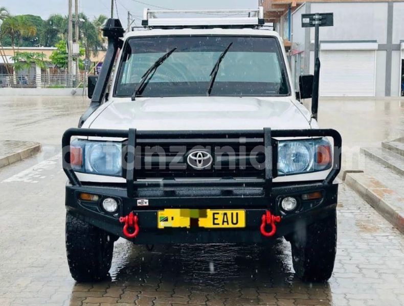 Big with watermark toyota land cruiser dar es salaam dar es salaam 26051