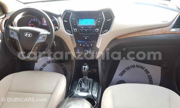 Nunua Imported Hyundai Santa Fe Nyekundu Gari ndani ya Import - Dubai nchini Arusha Nunua Imported Hyundai Santa Fe Nyekundu Gari ndani ya Import - Dubai nchini Arusha