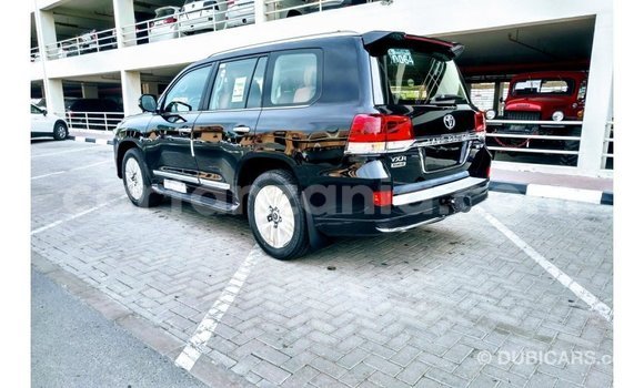 Buy Import Toyota Land Cruiser Black Car in Import - Dubai in Arusha Buy Import Toyota Land Cruiser Black Car in Import - Dubai in Arusha