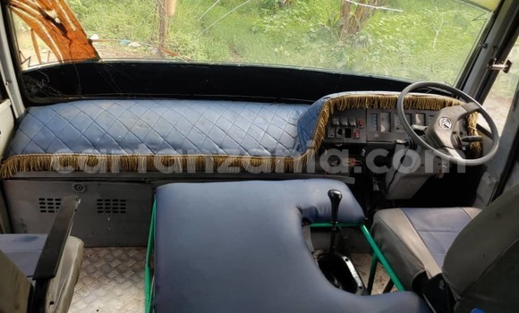 Nunua Ilio tumika Tata Safari Nyeupe Gari ndani ya Dar es Salaam nchini Dar es Salaam Nunua Ilio tumika Tata Safari Nyeupe Gari ndani ya Dar es Salaam nchini Dar es Salaam