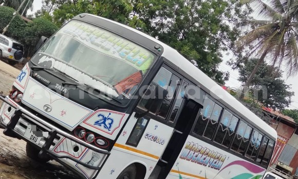 Nunua Ilio tumika Tata Safari Nyeupe Gari ndani ya Dar es Salaam nchini Dar es Salaam Nunua Ilio tumika Tata Safari Nyeupe Gari ndani ya Dar es Salaam nchini Dar es Salaam