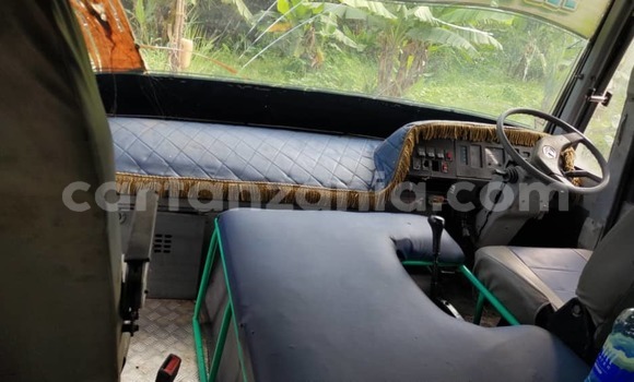 Nunua Ilio tumika Tata Safari Nyeupe Gari ndani ya Dar es Salaam nchini Dar es Salaam Nunua Ilio tumika Tata Safari Nyeupe Gari ndani ya Dar es Salaam nchini Dar es Salaam