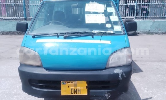 Buy Used Toyota LITEACE Blue Truck in Dar es Salaam in Dar es Salaam