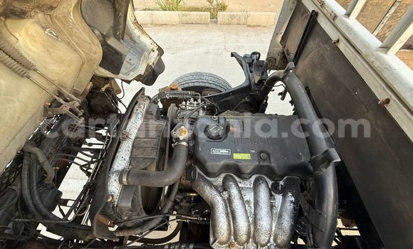 Nunua Ilio tumika Mitsubishi Fuso Fighter Nyeupe Lori ndani ya Dar es Salaam nchini Dar es Salaam Nunua Ilio tumika Mitsubishi Fuso Fighter Nyeupe Lori ndani ya Dar es Salaam nchini Dar es Salaam