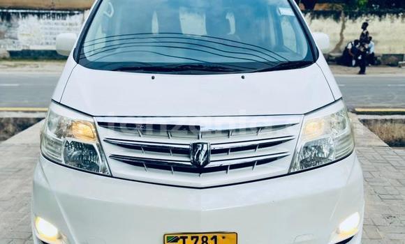 Buy Used Toyota Alphard White Car in Dar es Salaam in Dar es Salaam