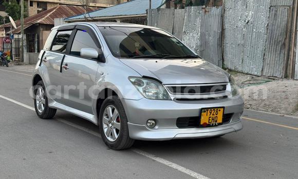 Nunua Ilio tumika Toyota IST Fedha Gari ndani ya Dar es Salaam nchini Dar es Salaam Nunua Ilio tumika Toyota IST Fedha Gari ndani ya Dar es Salaam nchini Dar es Salaam